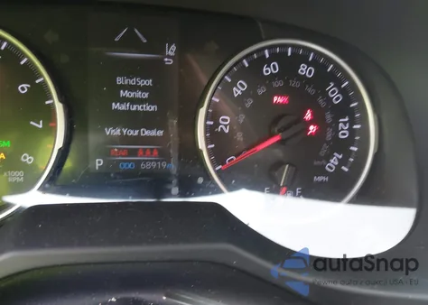 2021 Toyota Rav4 Xle Premium from USA, damaged, VIN 2T3A1RFV3MW247264